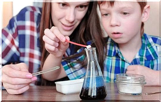 4 experiments with water for children