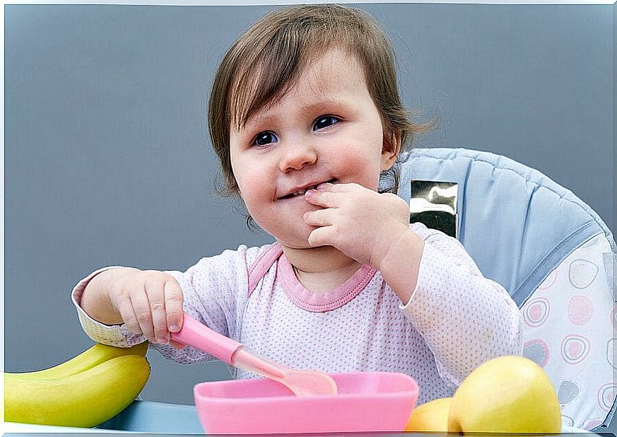 5 effective tips for teaching children to eat by themselves