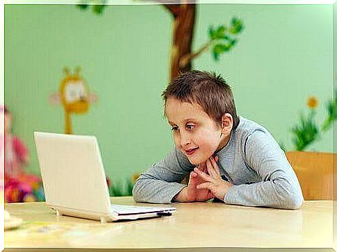 children with learning disabilities work on a laptop