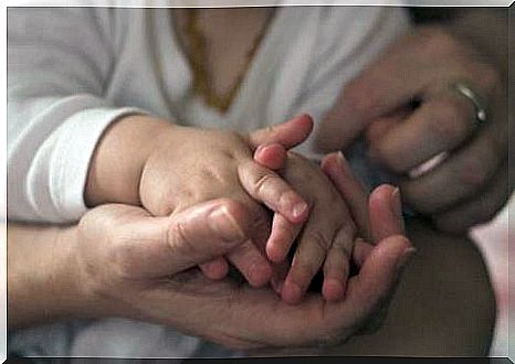 Hand massage to get rid of stress