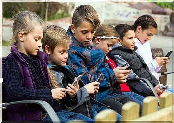 Negative effects of technology on children