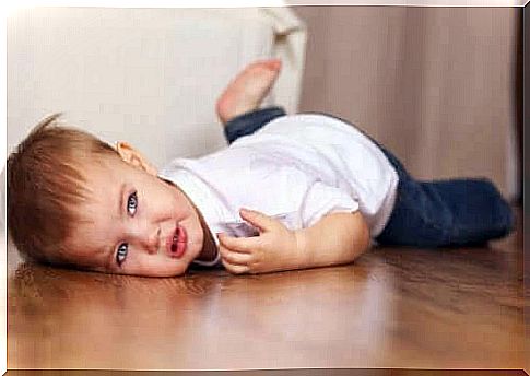 emotional development: children on the floor