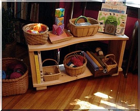 Furniture in classrooms according to the Montessori method.