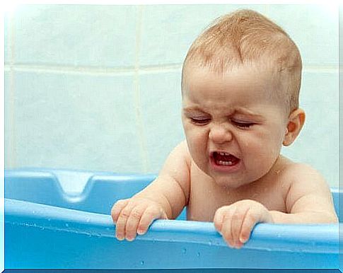 baby crying in pool